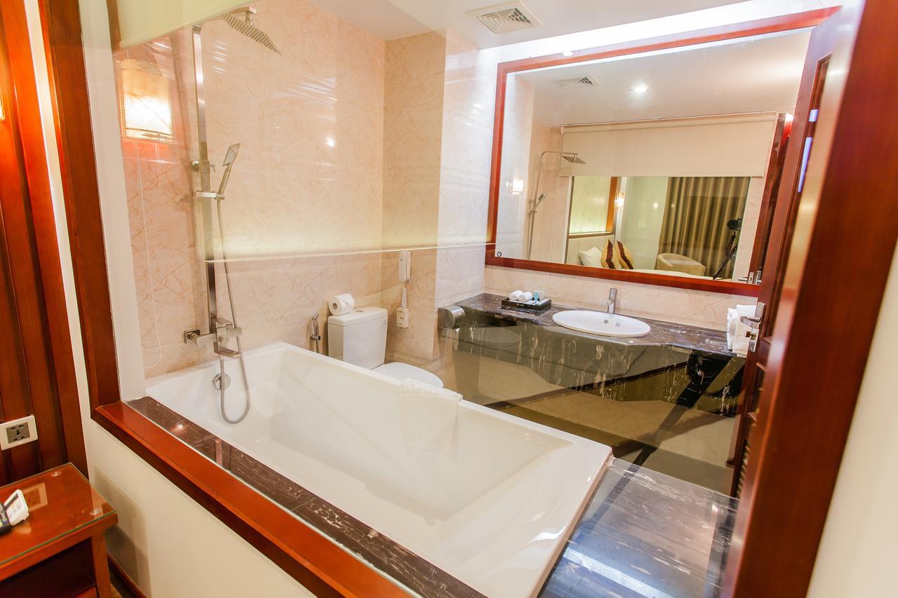 Tu Son Luxury Hotel Extérieur photo