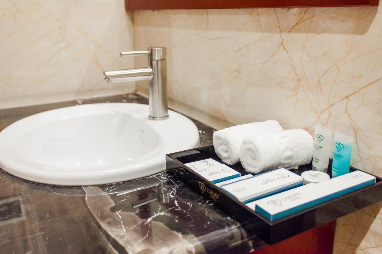 Tu Son Luxury Hotel Extérieur photo
